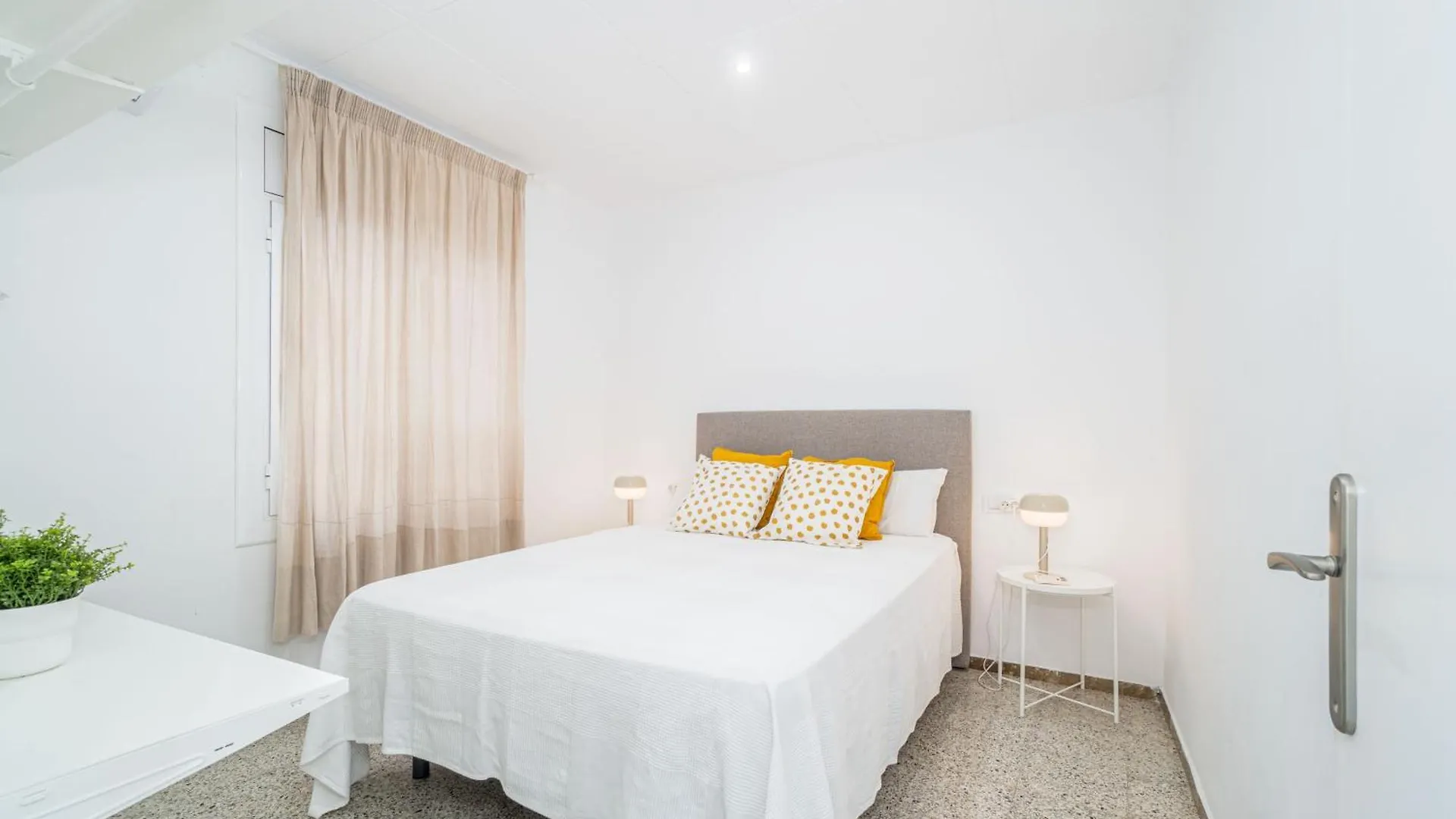 Appartement Roses Center 6